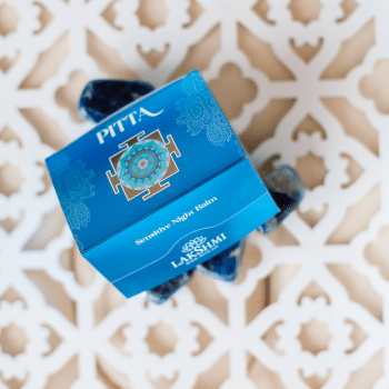 Lakshmi | Pitta Sensitive nacht balm (Lotus Bloem) | Gevoelige huid