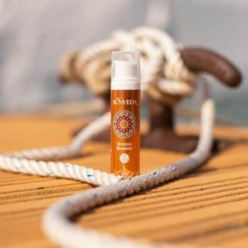 LAKSHMI | Screen Booster SPF 50+ | bijzonder gevoelige huid; lippen, neus, voorhoofd, schouders, pigmentvlekken, moedervlekken & wintersport, 15ml